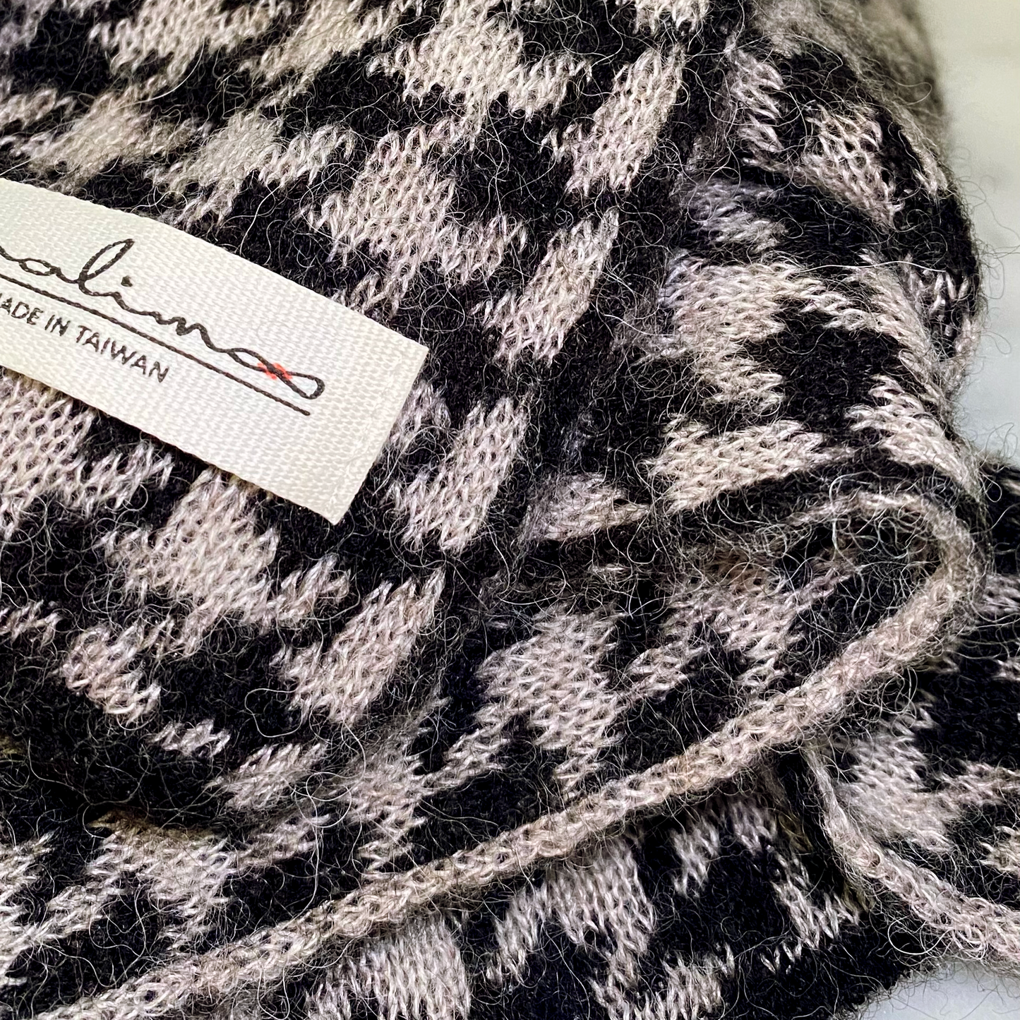 Apricity Alpaca Merino houndstooth scarf 千鳥格圍巾(小格紋)