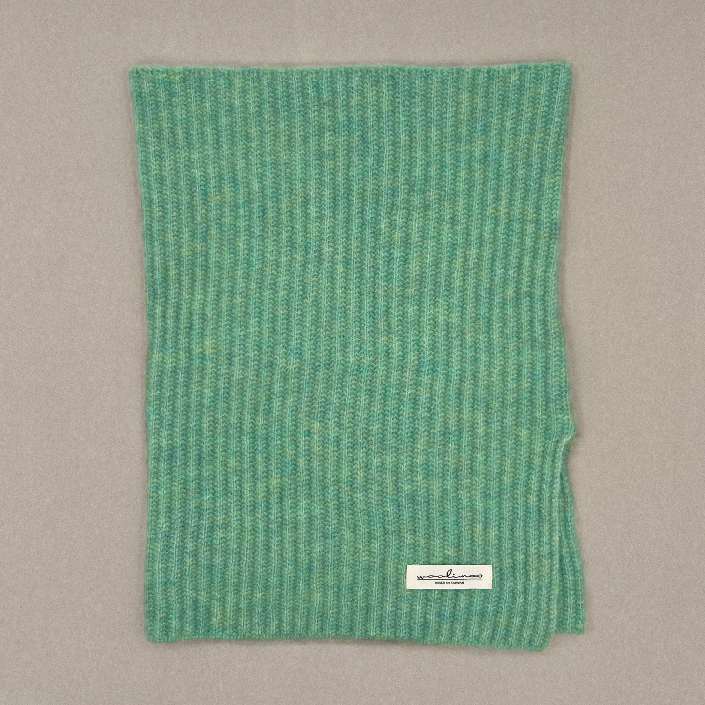 Apricity Alpaca Merino neck warmer 開衩脖圍(翡翠綠)