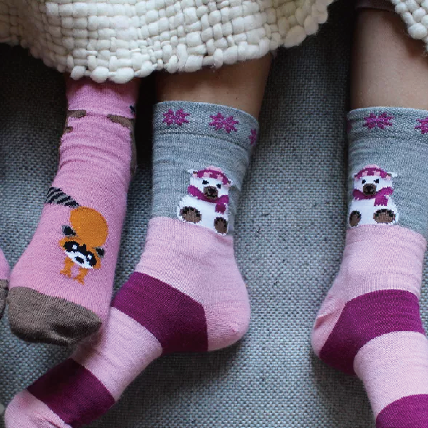 Polar bear -kids pattern merino wool sock-light red