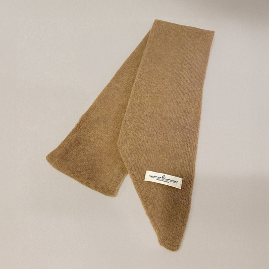 Apricity Alpaca Merino bias neckerchief 斜角小領巾（摩卡）
