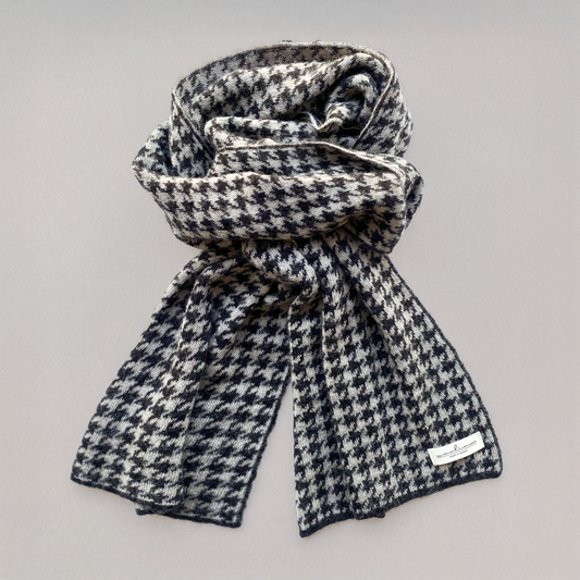 Apricity Alpaca Merino houndstooth scarf 千鳥格圍巾（小格紋）