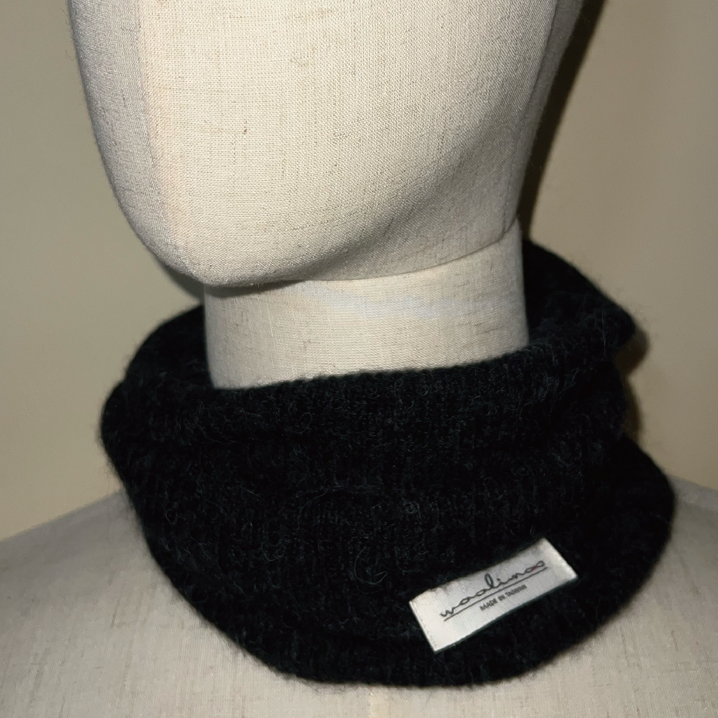Apricity Alpaca Merino neck warmer 脖圍（墨黑）